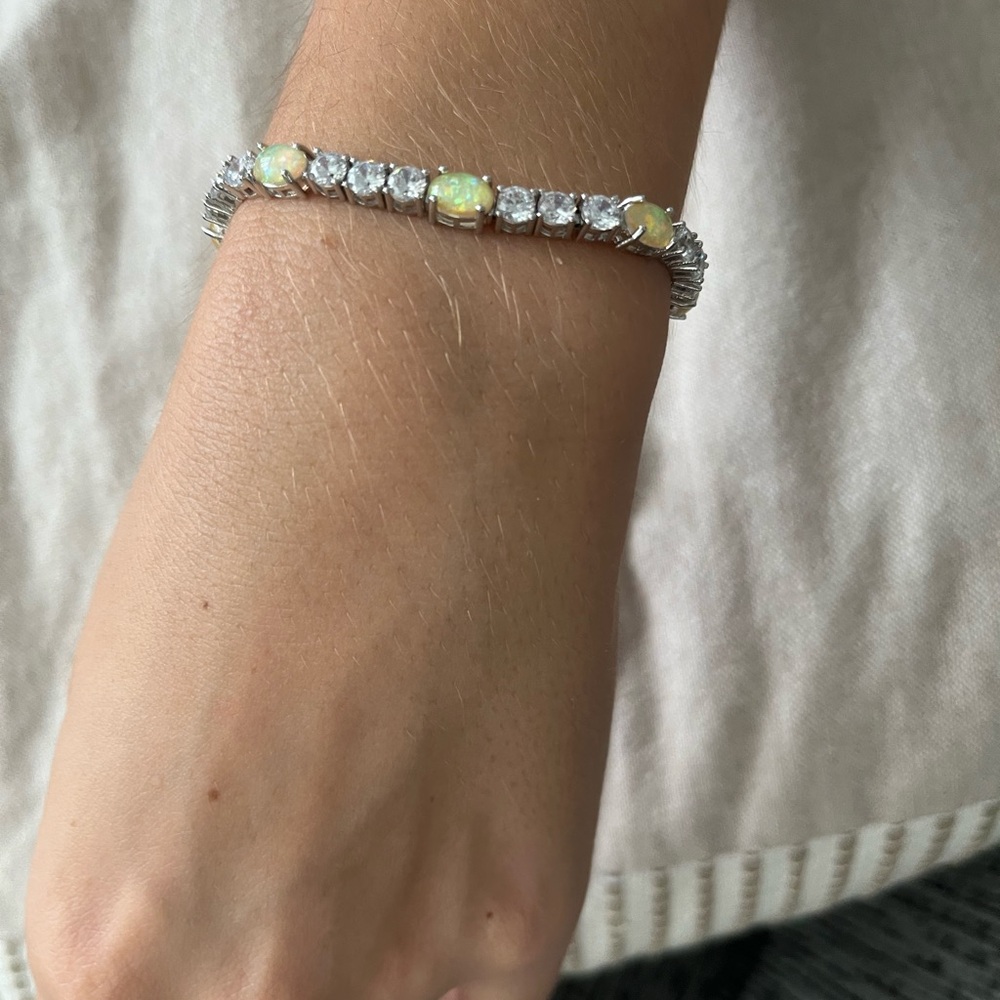 Elegant Silver and Gold Bracelet